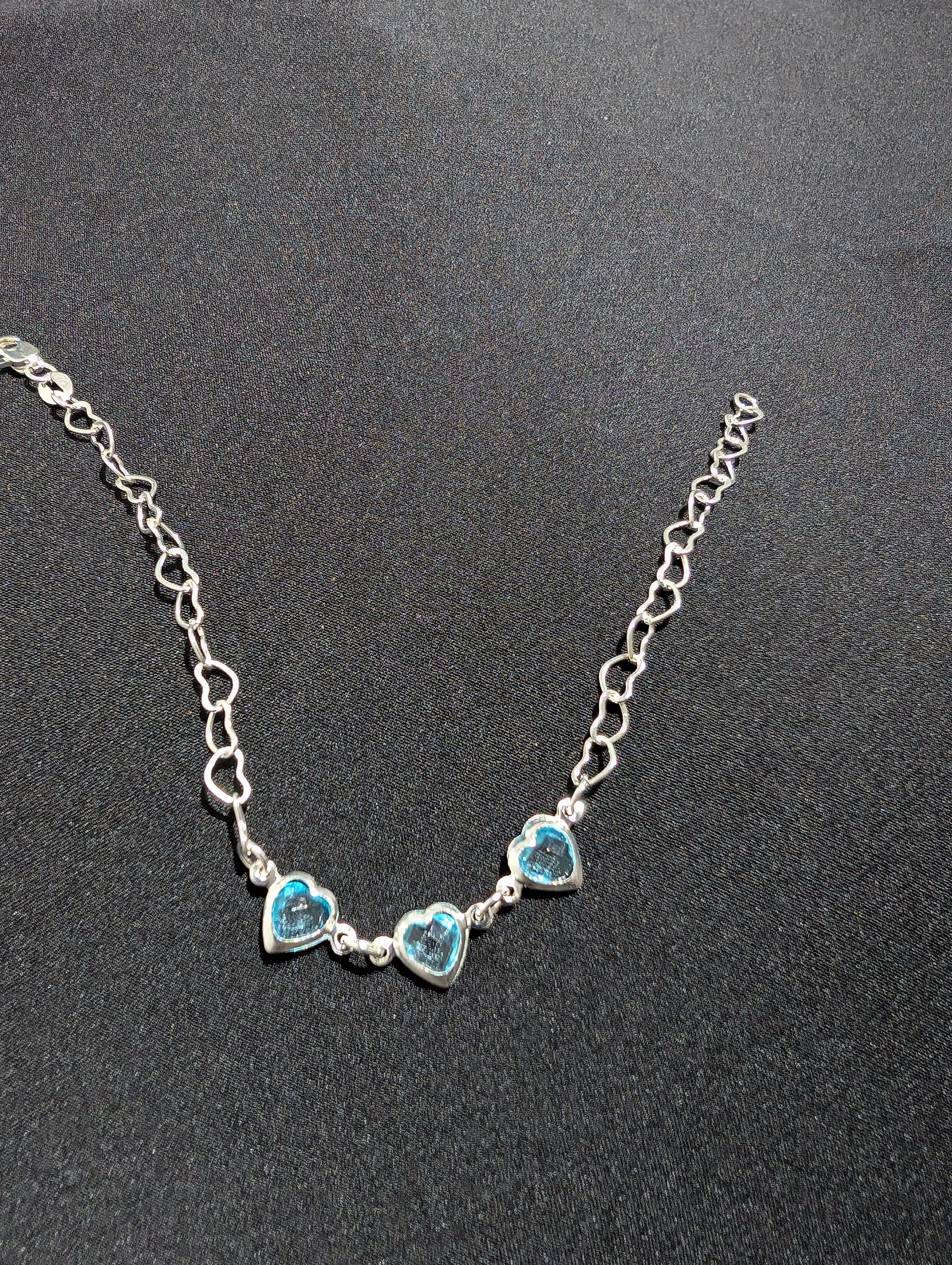 Pulsera Triple Corazón