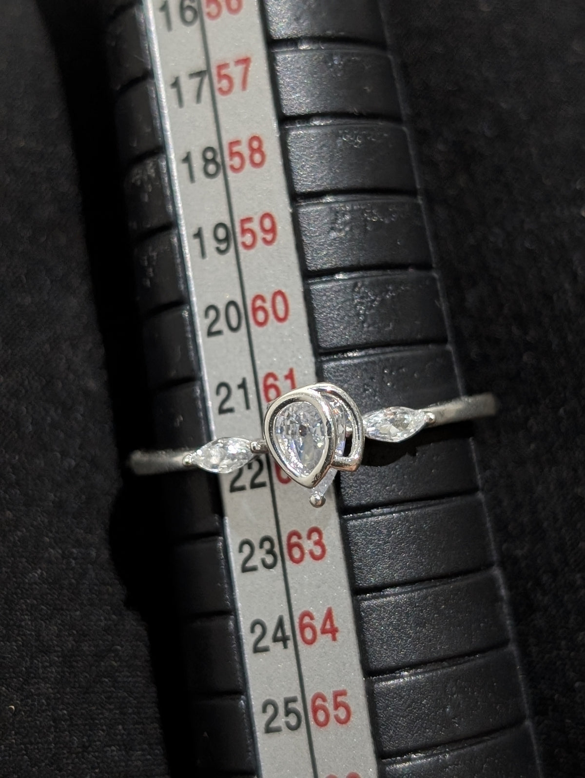 Anillo diamantes